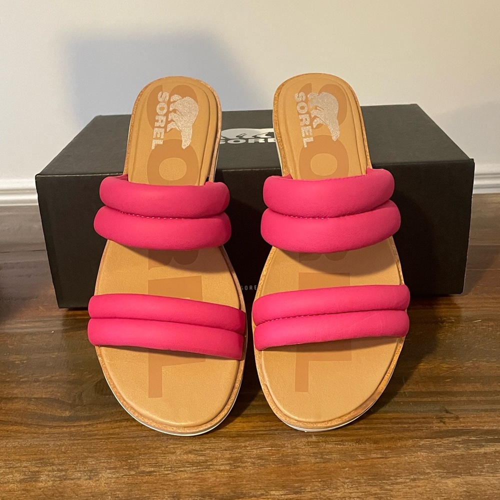 Size 8.5 / 39.5 Sorel Ella II Puff Leather Slide Sandals